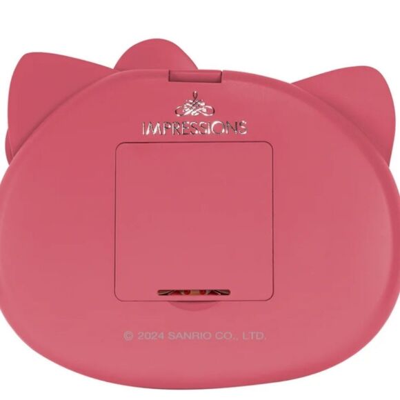 Impressions X Hello Kitty Kawaii Battery Compact Mirror w/Special Finish- Red - Picture 2 of 8